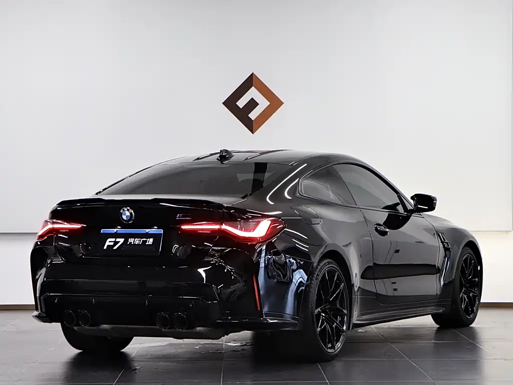 BMW M4 2021