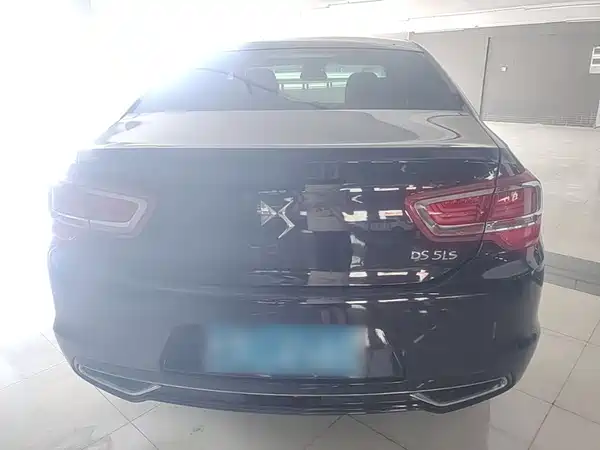 DS 5LS 2015