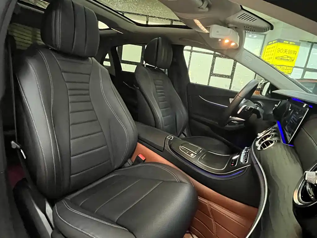 Mercedes-Benz E-Class 2020 — фото 15
