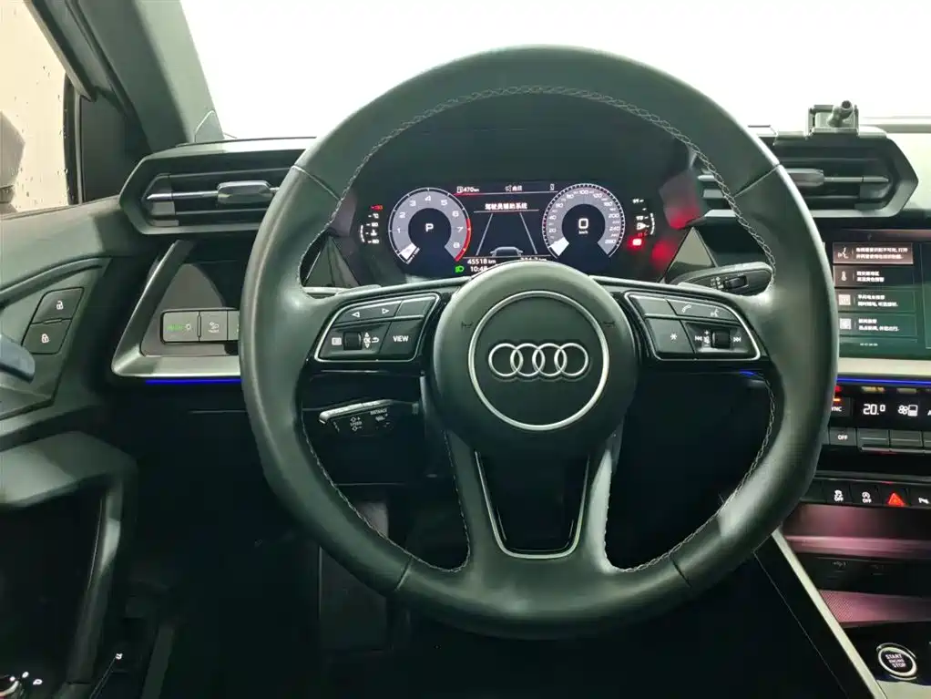 Audi A3 2023 — фото 11