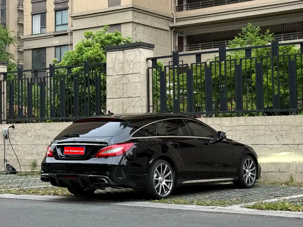 Mercedes-Benz CLS 2016 — фото 6