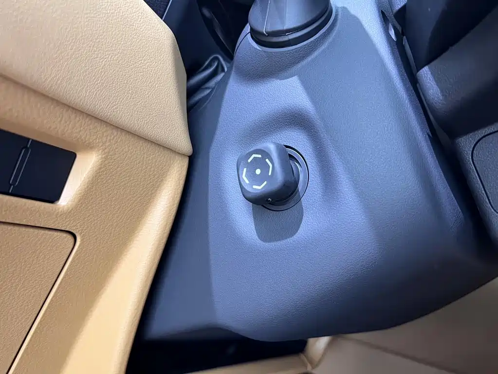 Lexus LX 2025 — фото 11