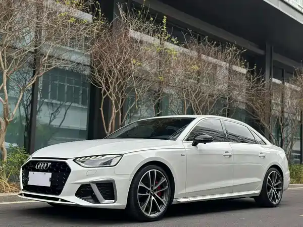 Audi A4L 2022
