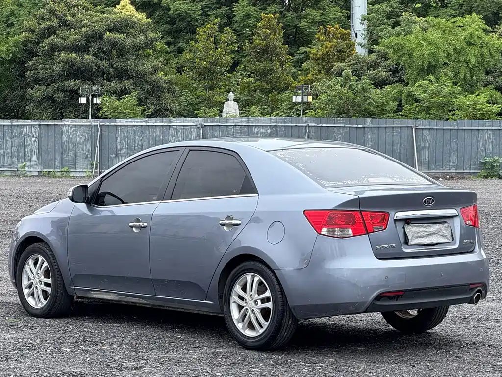 Kia Forte 2011