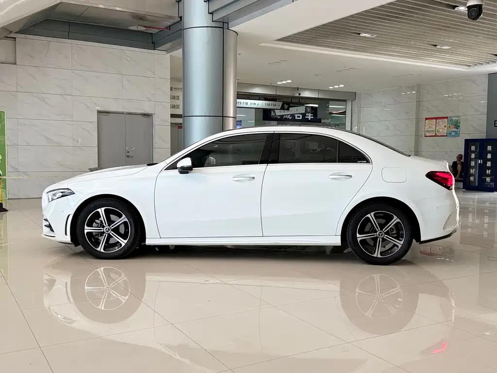 Mercedes-Benz A-Class 2022