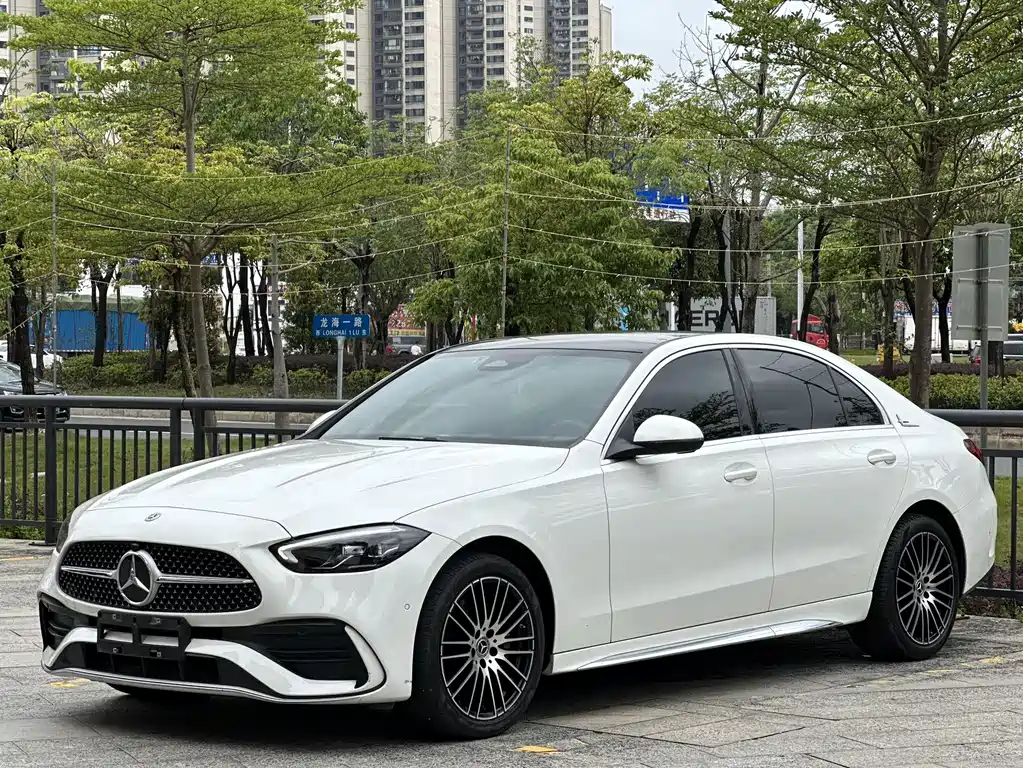 Mercedes-Benz C-Class 2023 — фото 1