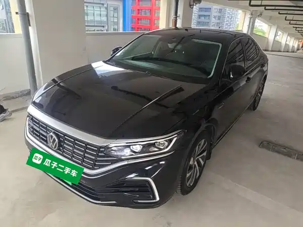 Volkswagen Passat Plug-In Hybrid 2022