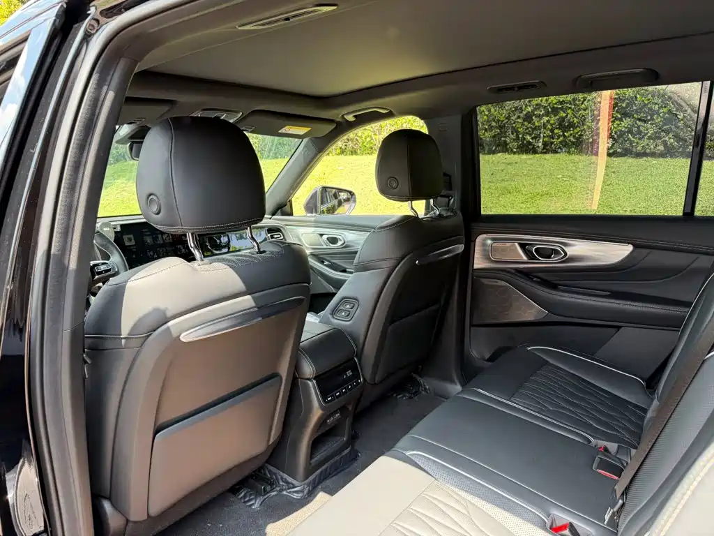 GAC Trumpchi GS8 2023 — фото 11
