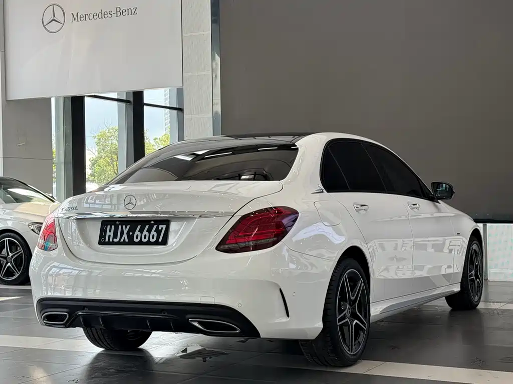 Mercedes-Benz C-Class 2021