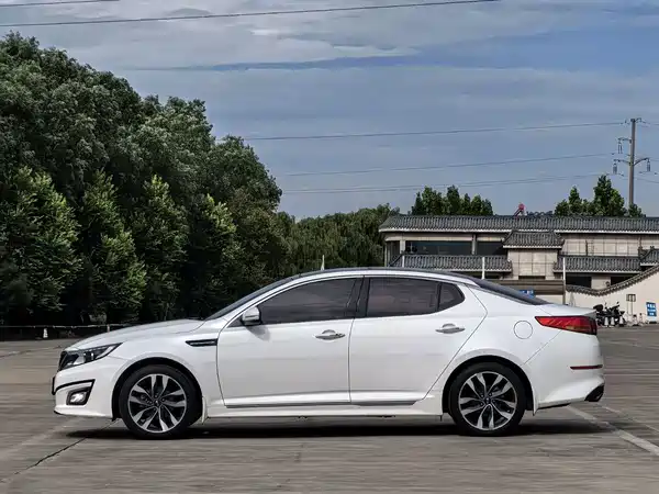 Kia K5 2014
