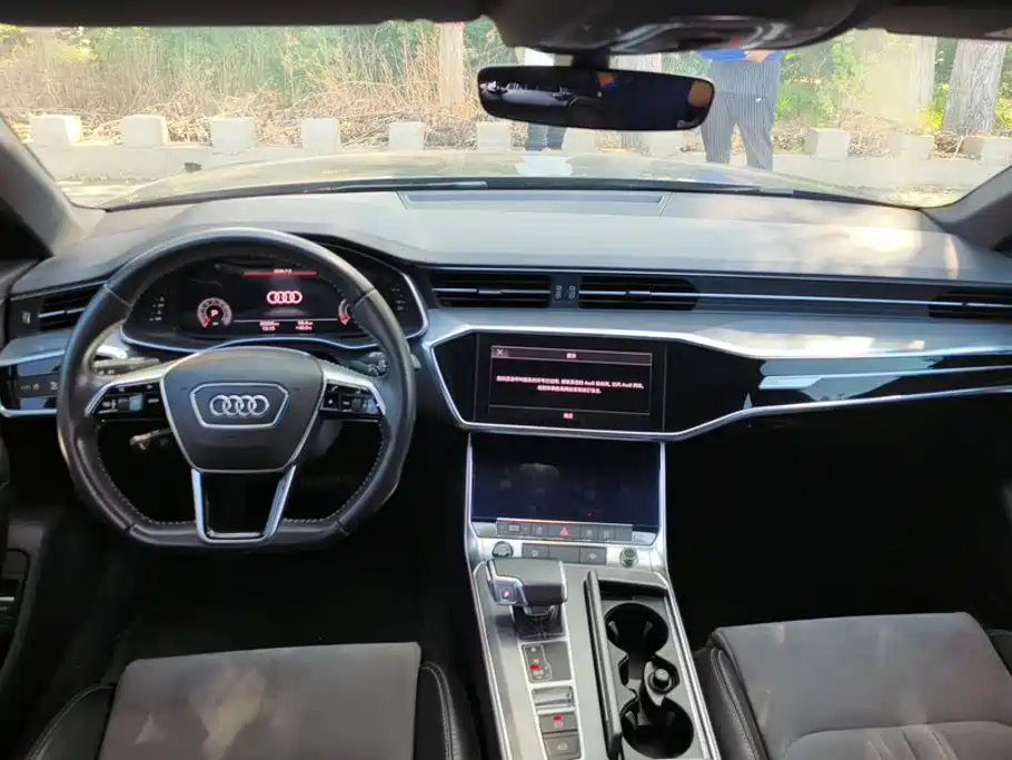 Audi A6L 2021 — фото 12