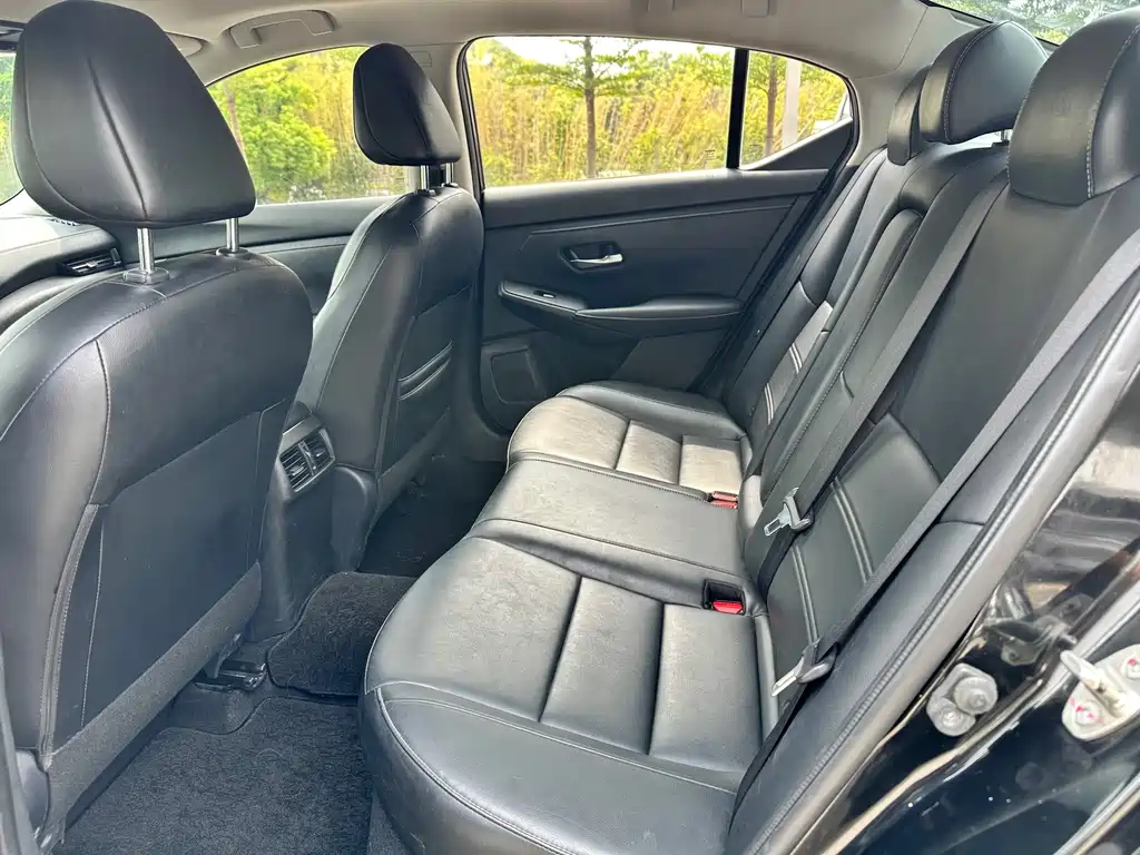 Nissan Sylphy 2020 — фото 15