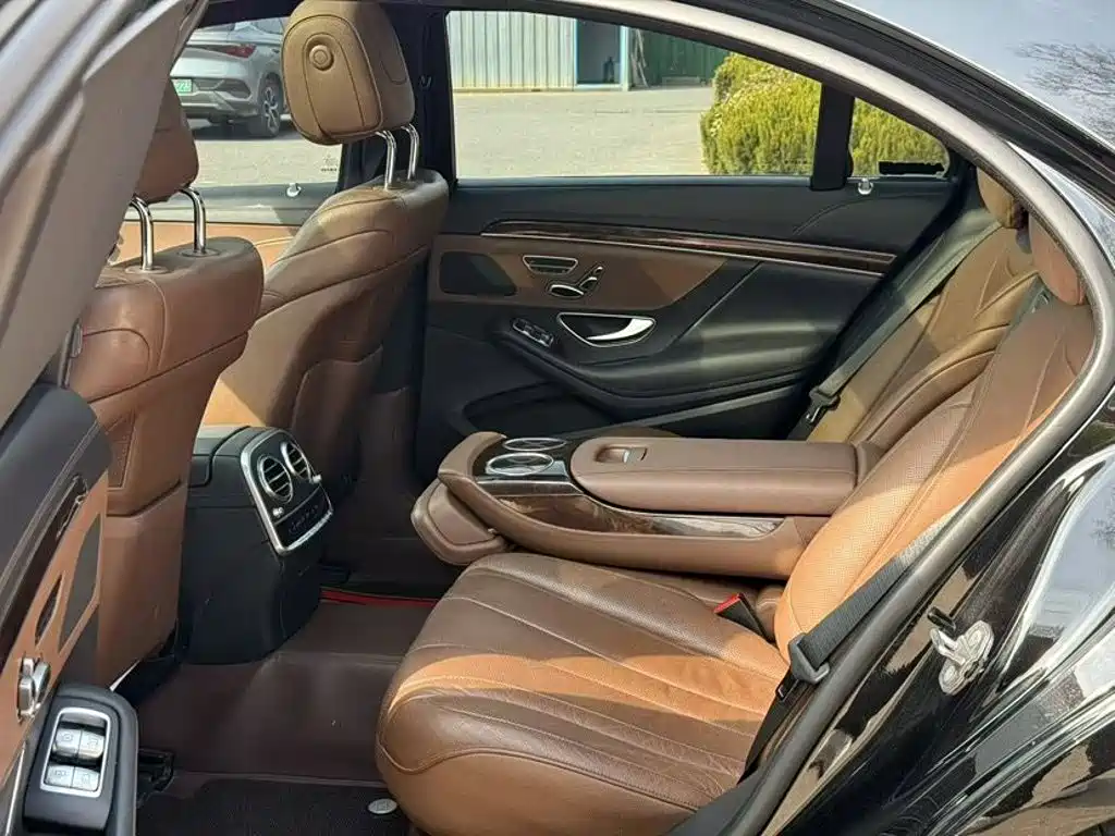 Mercedes-Benz S-Class 2019