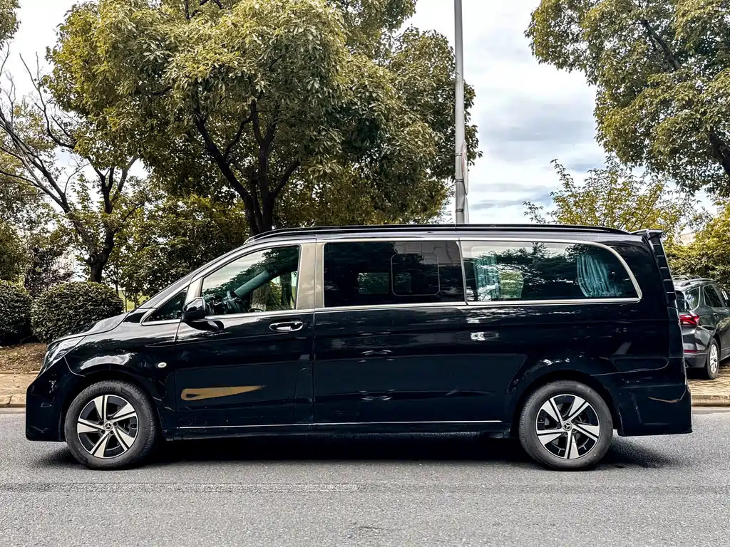 Mercedes-Benz Vito 2025 — фото 34