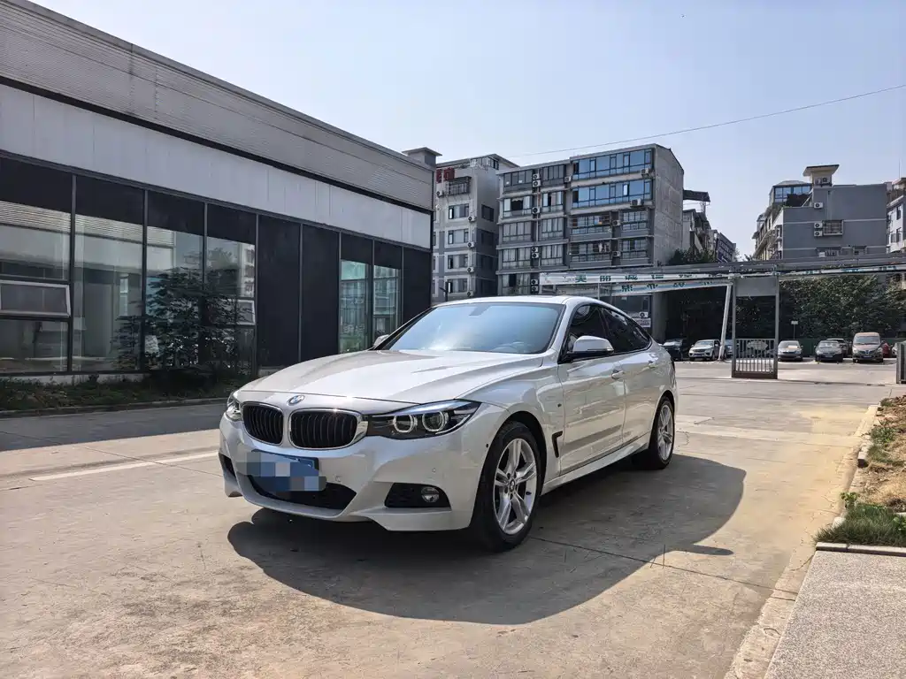 BMW 3 Series GT 2019 — фото 1