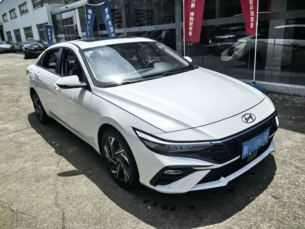 Hyundai Elantra 2026