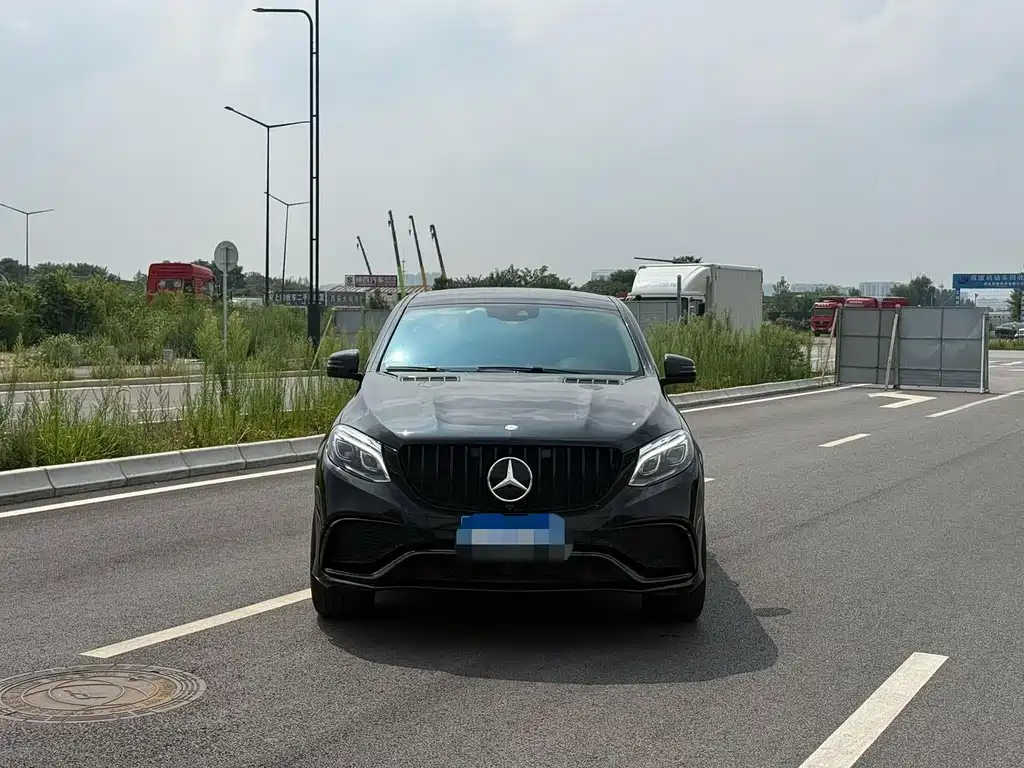 Mercedes-Benz GLE Coupe 2017 — фото 2