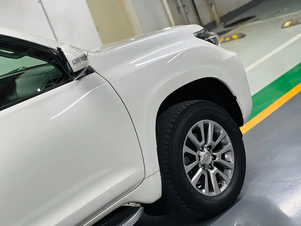 Toyota Prado 2018 — фото 17