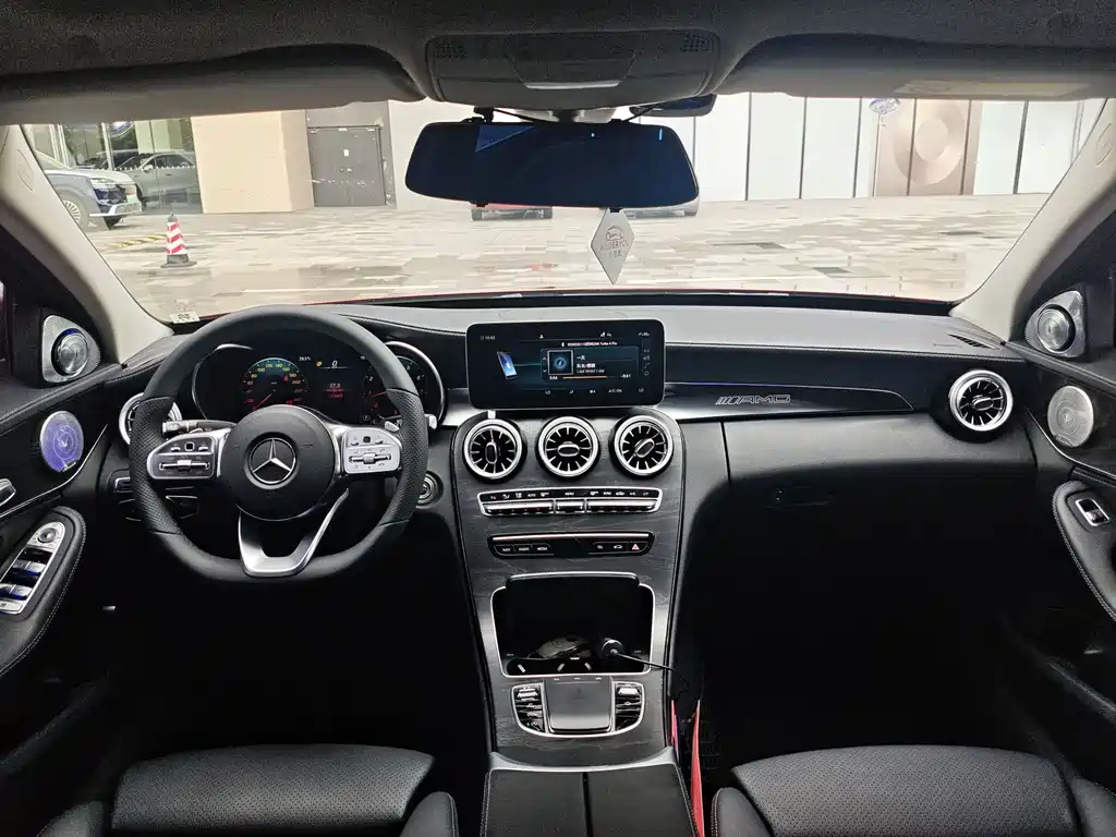 Mercedes-Benz C-Class 2019