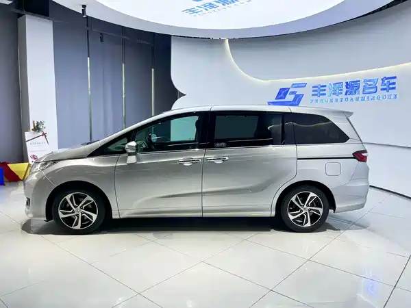 Honda Odyssey 2015