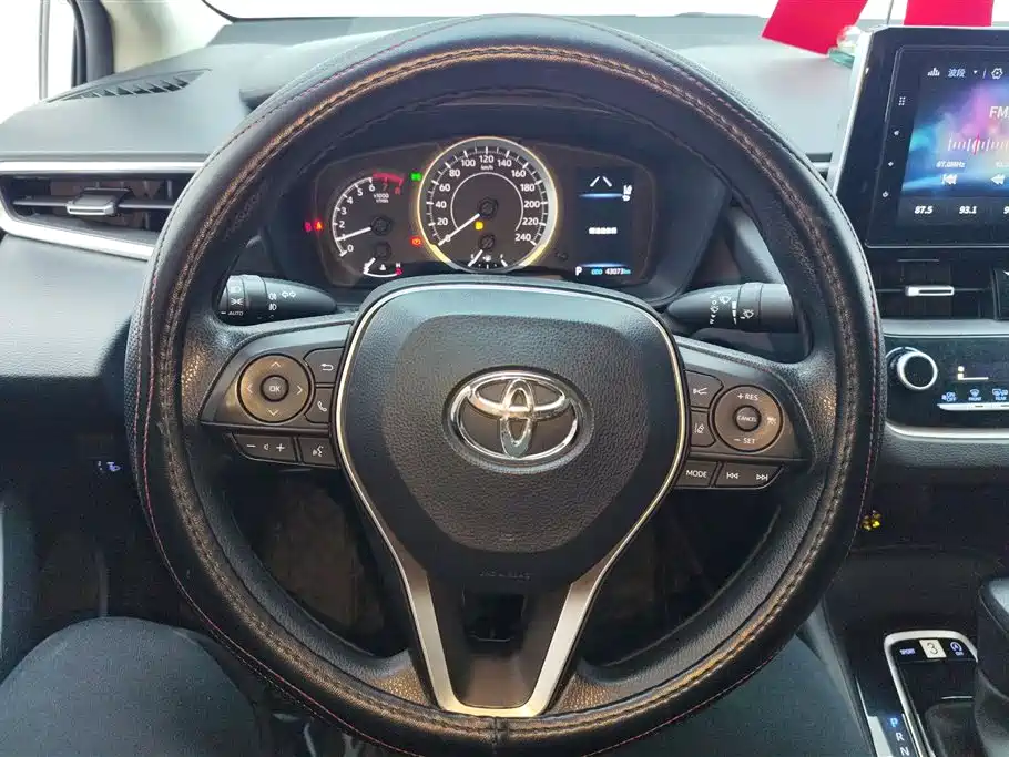 Toyota Corolla 2019 — фото 15