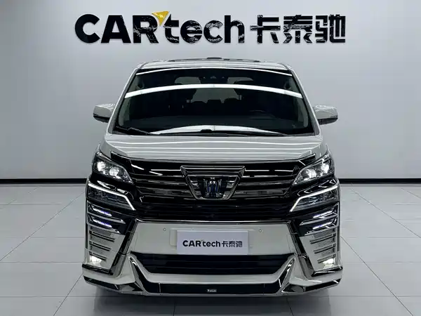 Toyota Vellfire 2022