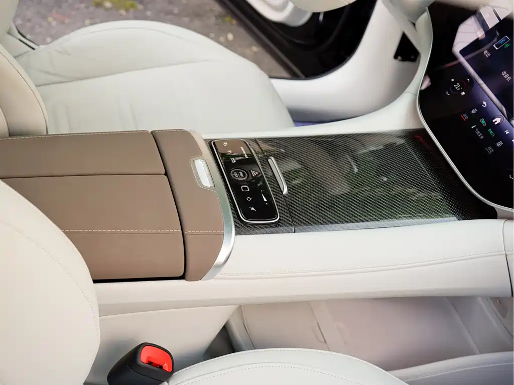 Mercedes-Benz EQS AMG 2025 — фото 15