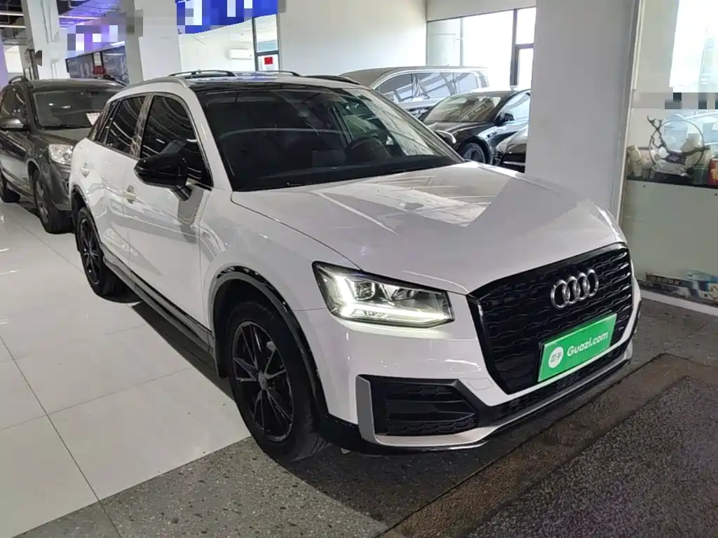 Audi Q2L 2021