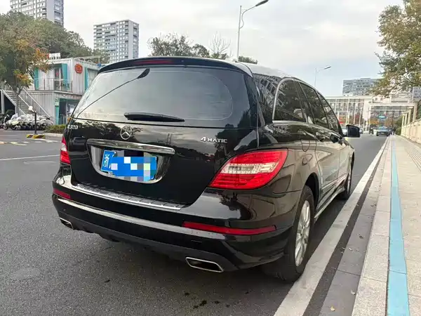 Mercedes-Benz R-Class 2014