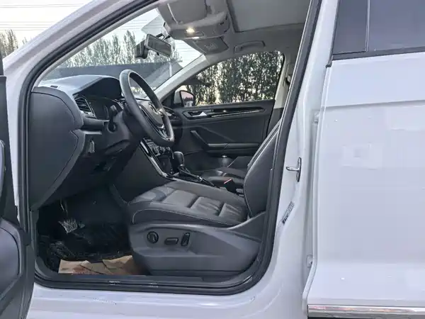 Volkswagen T-Roc 2022