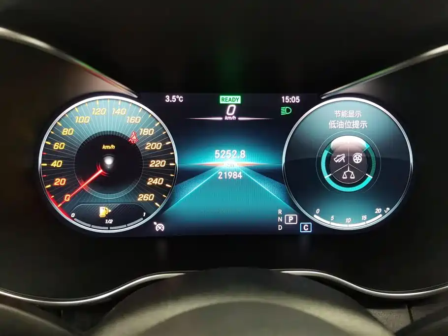 Mercedes-Benz C-Class 2022 — фото 14