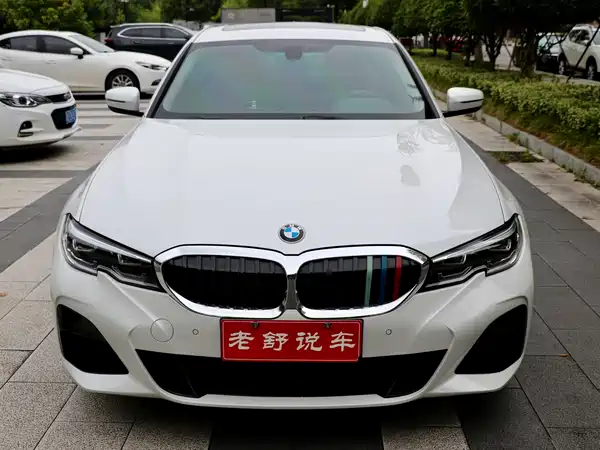 BMW 3 Series 2022