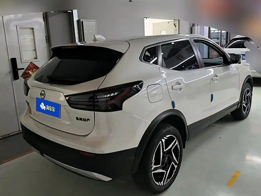 Nissan Qashqai 2025 — фото 3