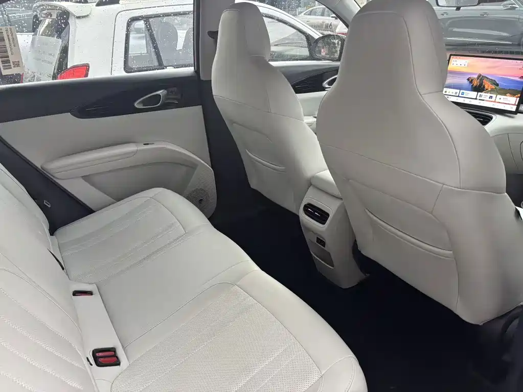 Geely Galaxy Starwish 2025