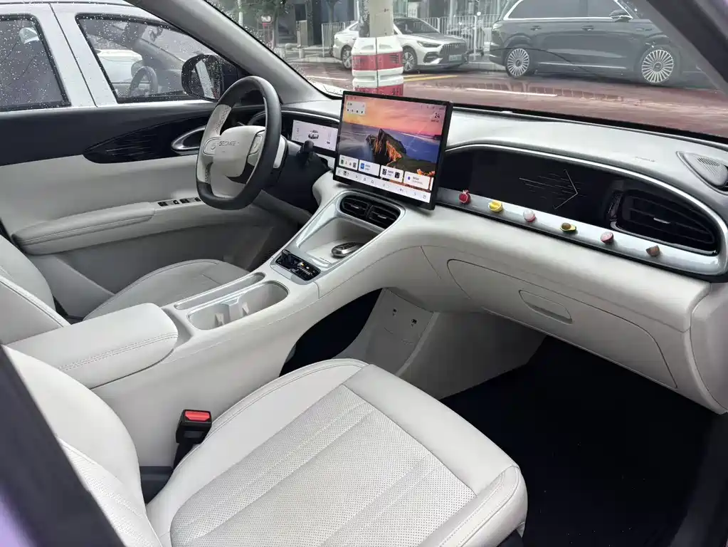 Geely Galaxy Starwish 2025
