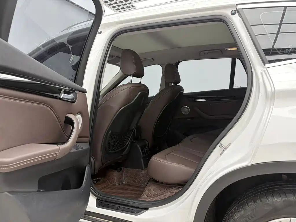 BMW X1 2023 — фото 11