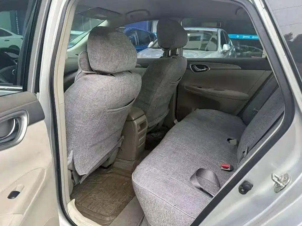Nissan Sylphy 2013