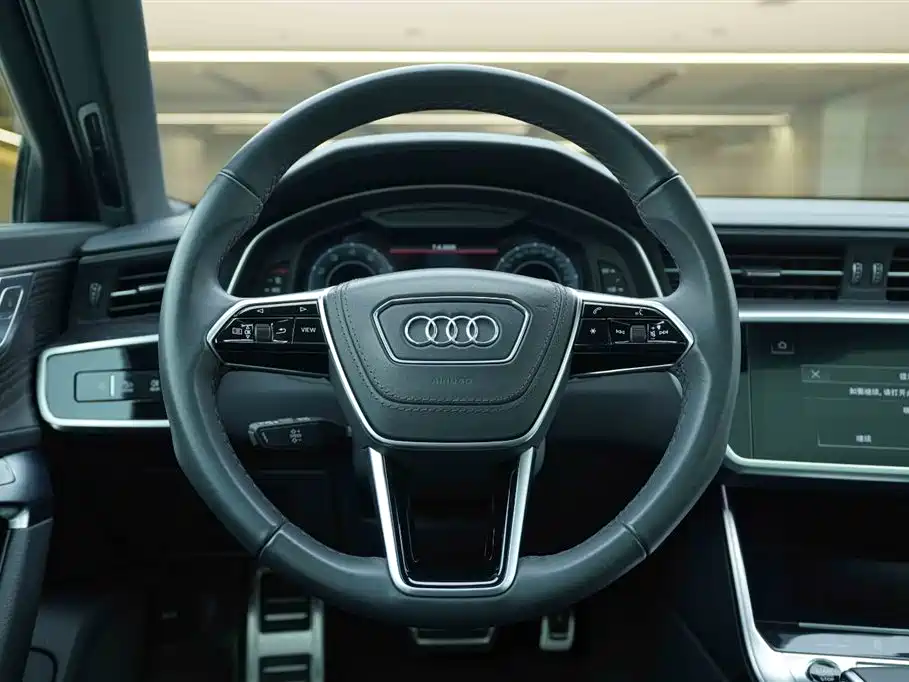 Audi A6L 2025 — фото 18
