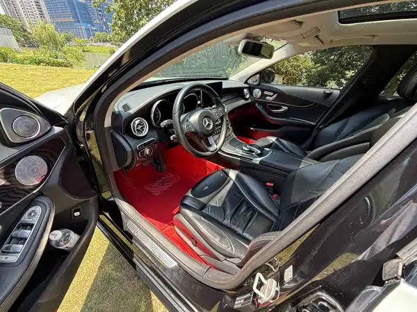 Mercedes-Benz C-Class 2016