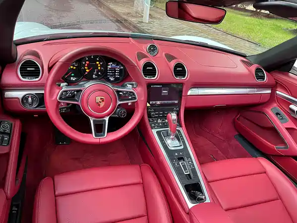 Porsche 718 2024