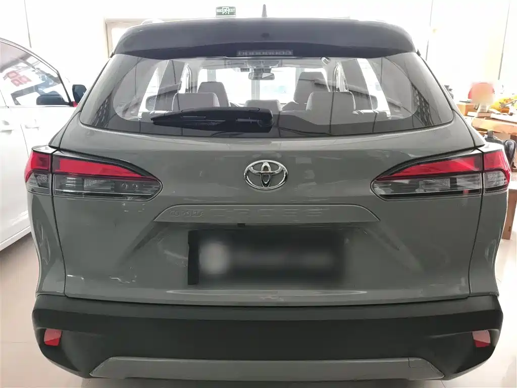 Toyota Corolla Cross 2022 — фото 21