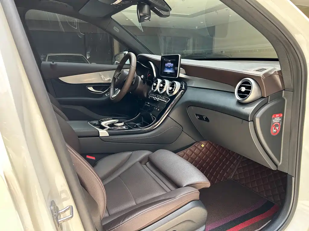 Mercedes-Benz GLC 2017