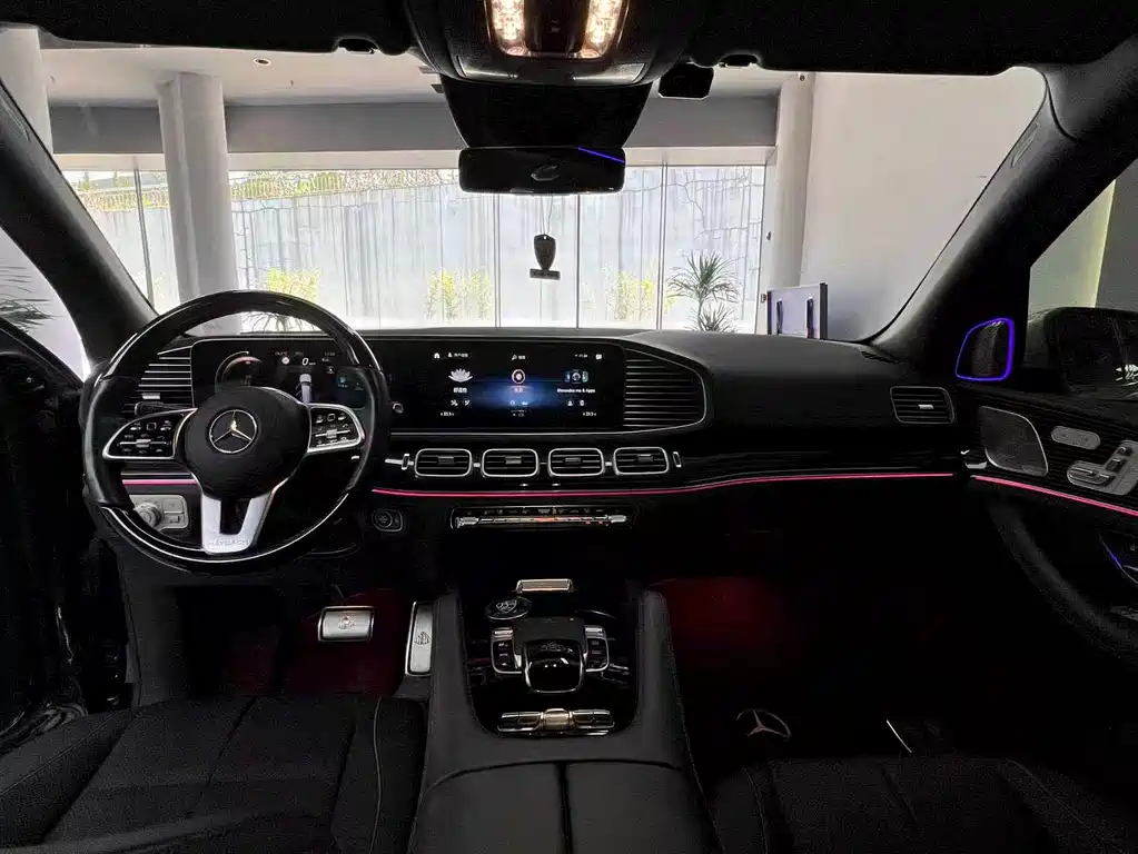 Mercedes-Benz GLS 2023 — фото 9