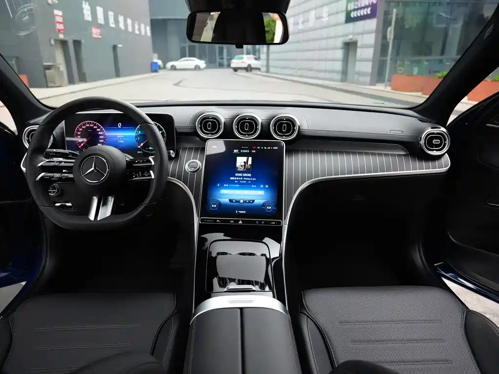Mercedes-Benz C-Class 2022