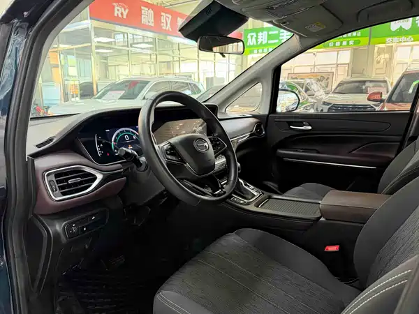 GAC Trumpchi M6 2022