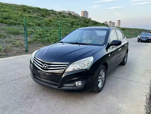 Hyundai Yuedong 2013