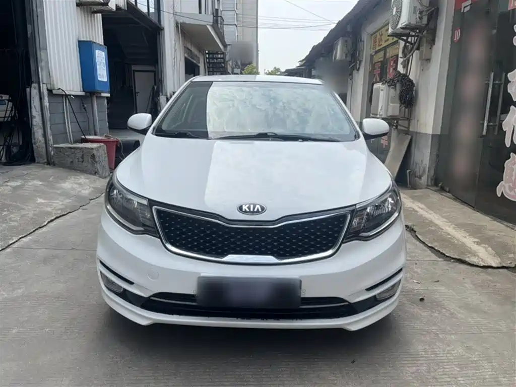 Kia K2 2015 — фото 20