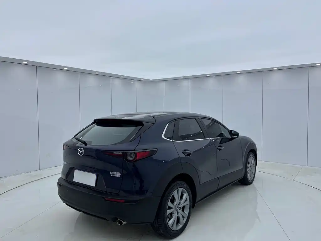 Mazda CX-30 2022 — фото 4