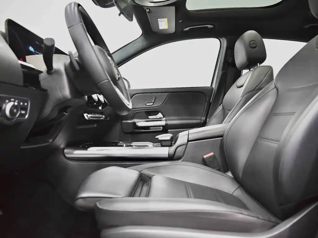 Mercedes-Benz GLA 2023 — фото 26