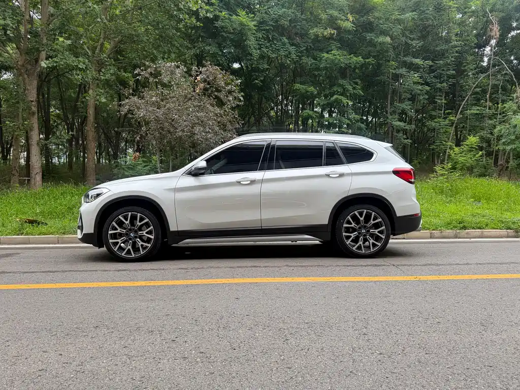 BMW X1 2021